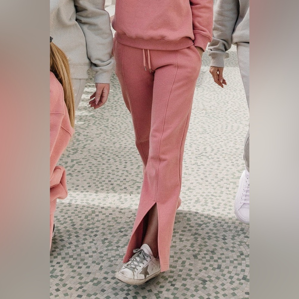 Ivy City Cotton Flare Sweatpants in Pink